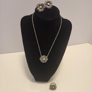 Sterling Silver and Yellow Daisy Jewelry Set